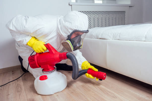 Best Pest Control for Multi-Family Homes  in Country Clu, MO